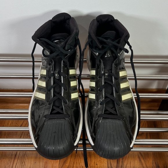 Adidas Pro Model Trainers / Sneakers